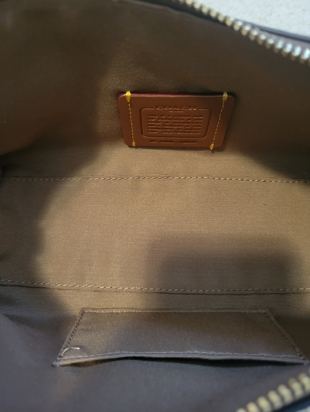 Coach Caitlin Bag - Picture 4 of 5